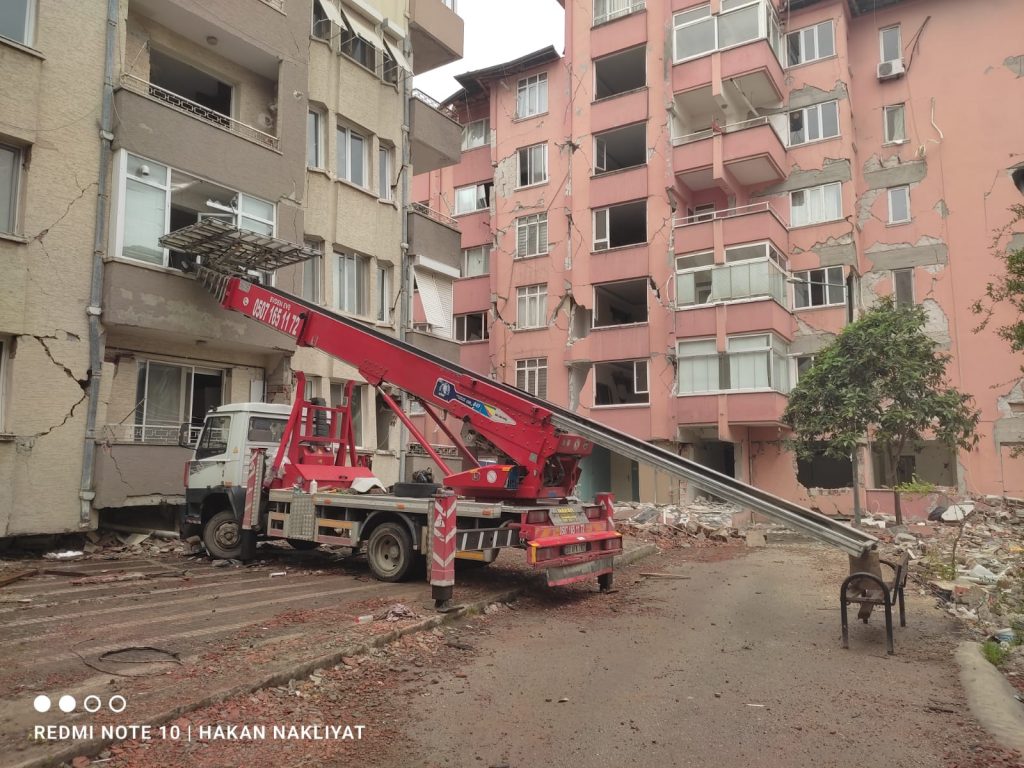 hakan-evden-eve-nakliyat (12) hakan-evden-eve-nakliyat (12)