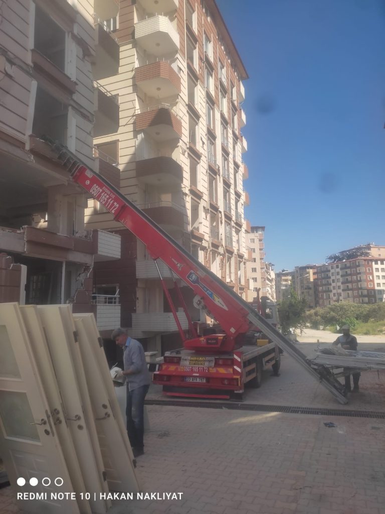hakan-evden-eve-nakliyat (3) hakan-evden-eve-nakliyat (3)