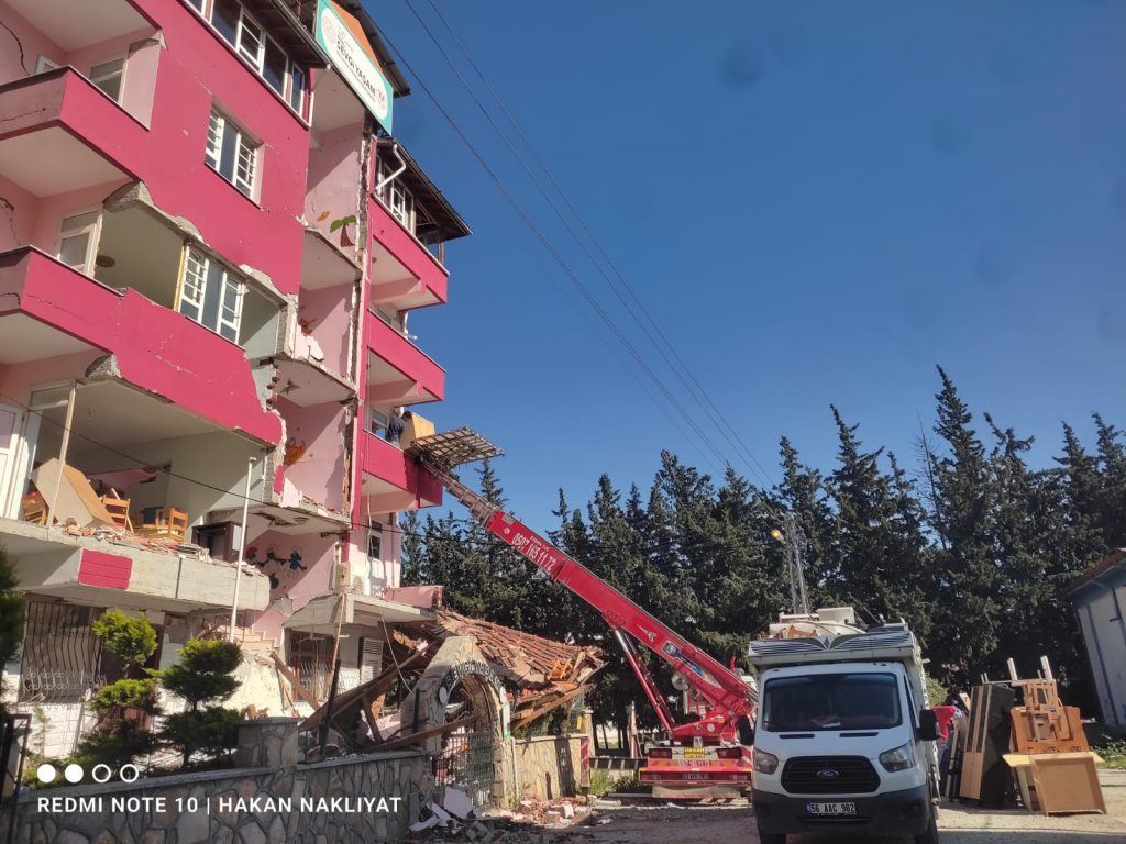 hakan-evden-eve-nakliyat (8) hakan-evden-eve-nakliyat (8)